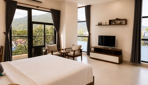 Deluxe Double Room, Balcony, Mountain View