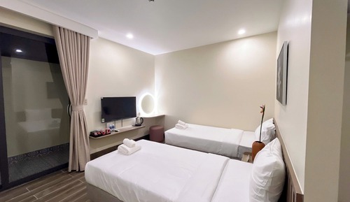 Standard Twin Room