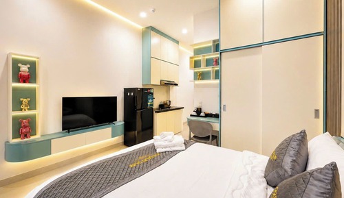 Deluxe Room, City View