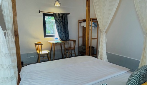 Standard Double Room, Garden View