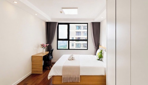 Business Apartment, City View
