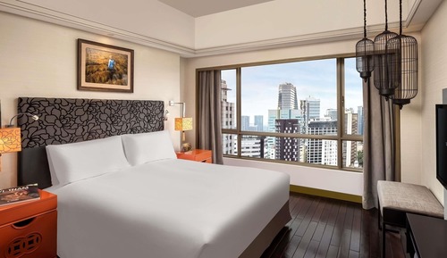 Junior Suite, 1 King Bed, City View