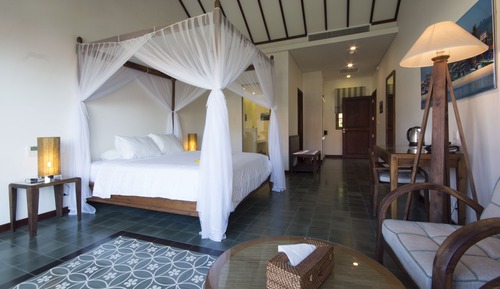 Modern Deluxe Room