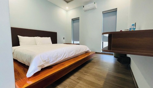 Standard Double Room, Garden View