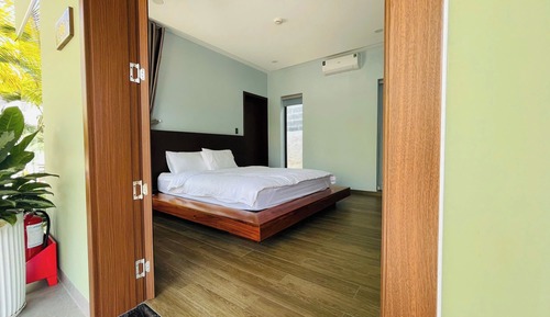 Deluxe Double Room, Garden View