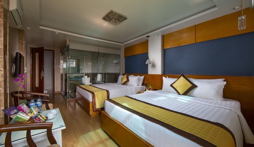 Family Suite Large Balcony & Terrace (9m2) City View