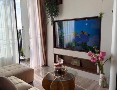 Two-Bedroom Apartment with Pool View
