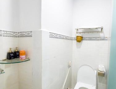 Single Room with Private Bathroom