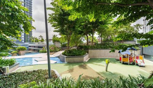 Two-Bedroom Apartment with Pool View