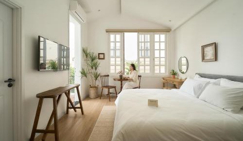King Room with Garden View