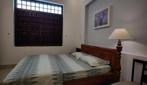 Deluxe Double Room (2 Adults + 1 Child)