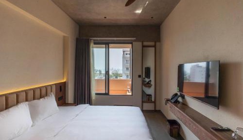 Superior King Room