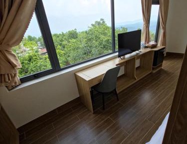 Deluxe Double or Twin Room with Garden View