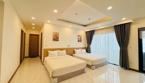 Three-Bedroom Apartment with Sea View