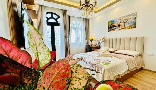 King Room with Balcony