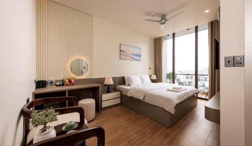 Deluxe Double Room with Balcony