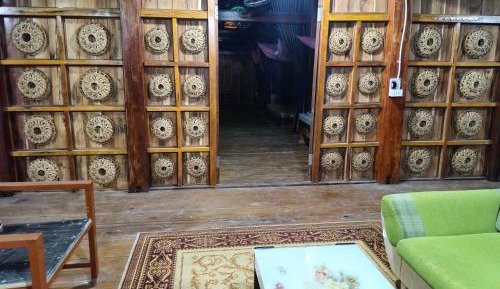 Mixed Dormitory Room
