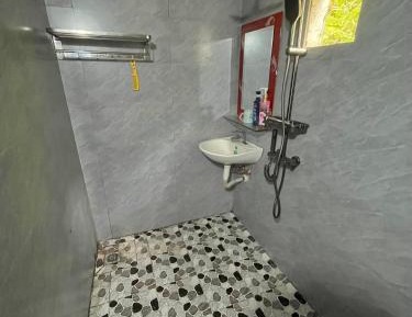 Twin Room with Shared Bathroom