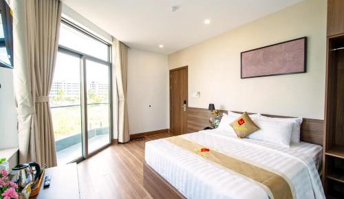 Deluxe Double Room with Balcony