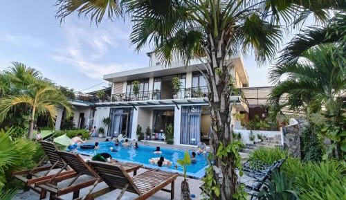 Double Room with Pool View
