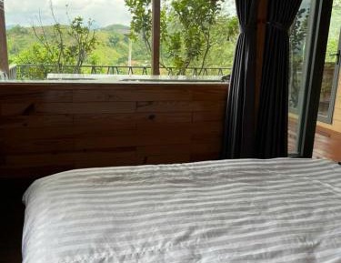 Quadruple Room with Mountain View