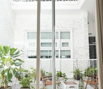 King Room with Garden View