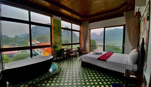 Double Room with Mountain View