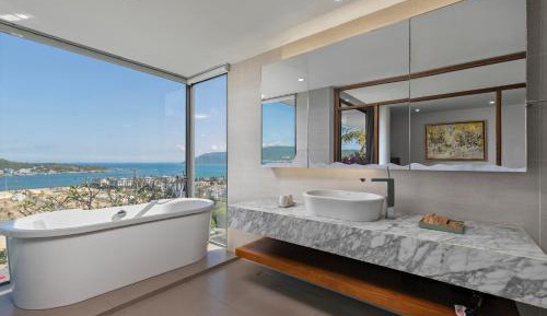 Villa with Sea View