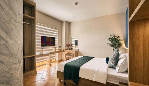 Deluxe Double Room with Bath