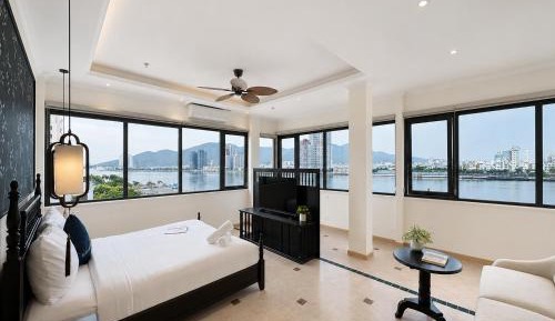 Two-Bedroom Deluxe Apartment