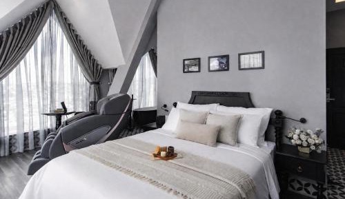 Deluxe Junior Suite
