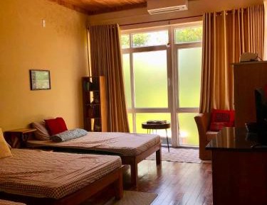 Triple Room with Garden View