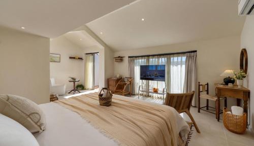 King Room with Balcony