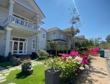 Standard Villa