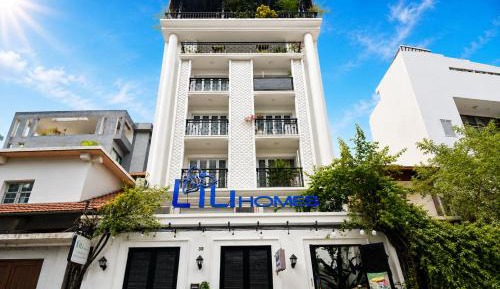 Studio Apartment with Balcony