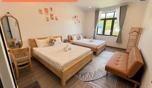 Quadruple Room with Mountain View