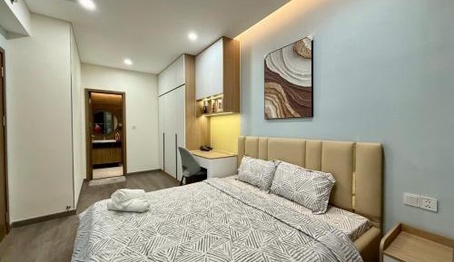 Two-Bedroom Apartment with Balcony