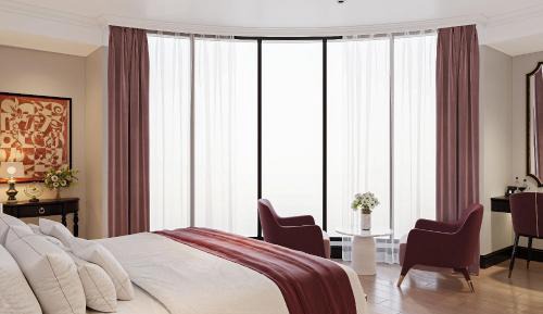 Premier Suite with City view