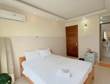 Queen Room with Sea View