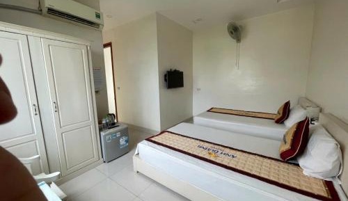 Large Twin Room