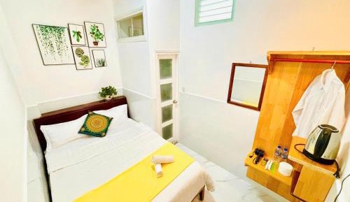 Double Room with Private Bathroom