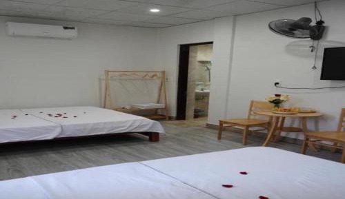 Triple Room with Balcony
