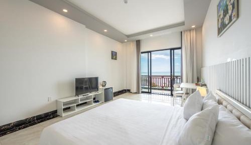 Deluxe Double Room with Sea View