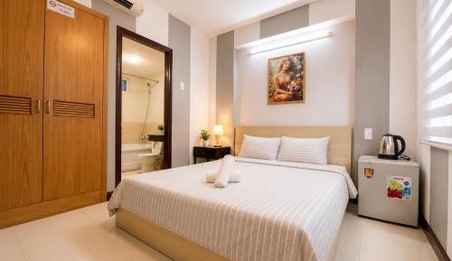 Standard King Room