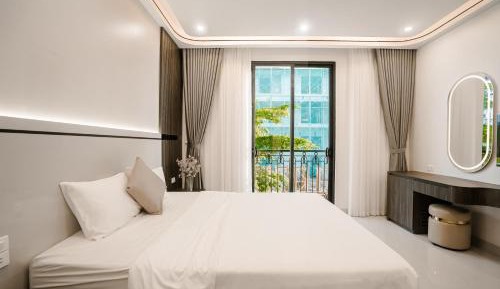 Triple Room with Balcony