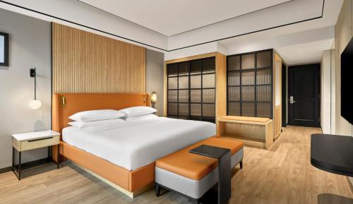 Grand Deluxe King, Guest room, 1 King, High floor