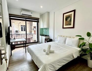 King Room with Balcony