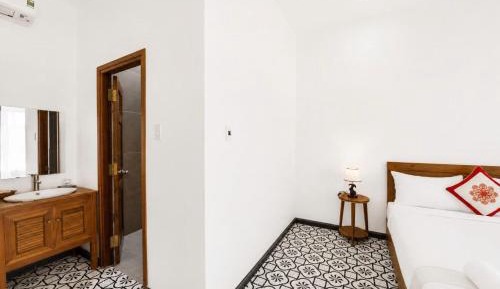 Triple Room with Private Bathroom