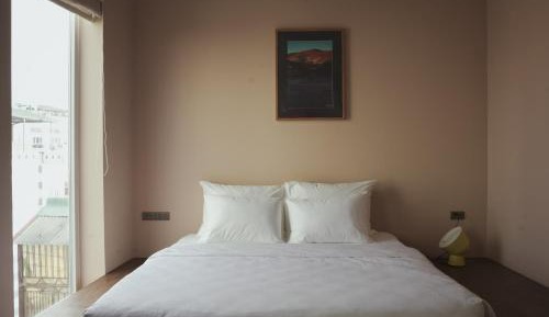Standard King Room