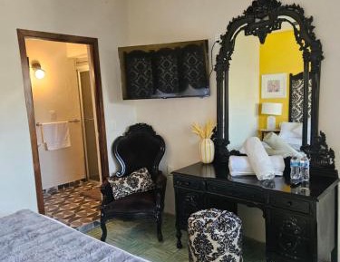 Standard Suite